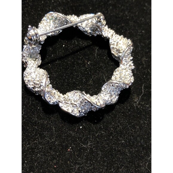 VINTAGE EMMONS SILVER TONE TWISTED WREATH BROOCH PIN - Picture 6 of 6